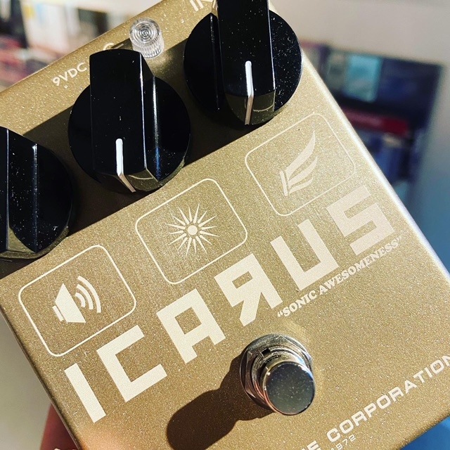 CAROLINE GUITAR COMPANY /  Icarus V2