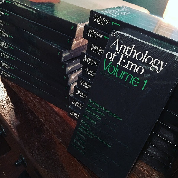 Tom Mullen / - Anthology of Emo - Volume One  BOOK