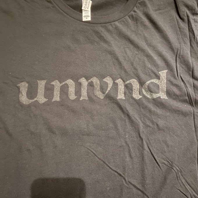 UNWOUND / Leaves T-SHIRTS