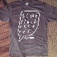 STIFFSLACK / stiffshelf tee