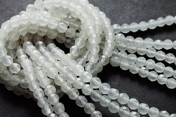 �ڥ��åȥӡ����ۥۥ磻�ȥ��륵���� 64�̥��å� 4mm