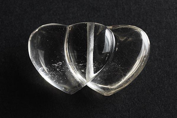 【モチーフビーズ】ツインハートビーズ 水晶