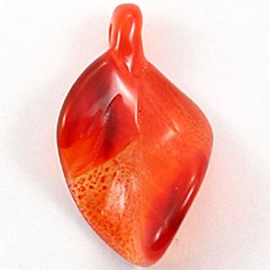 【モチーフビーズ】ひねりリーフ カーネリアン