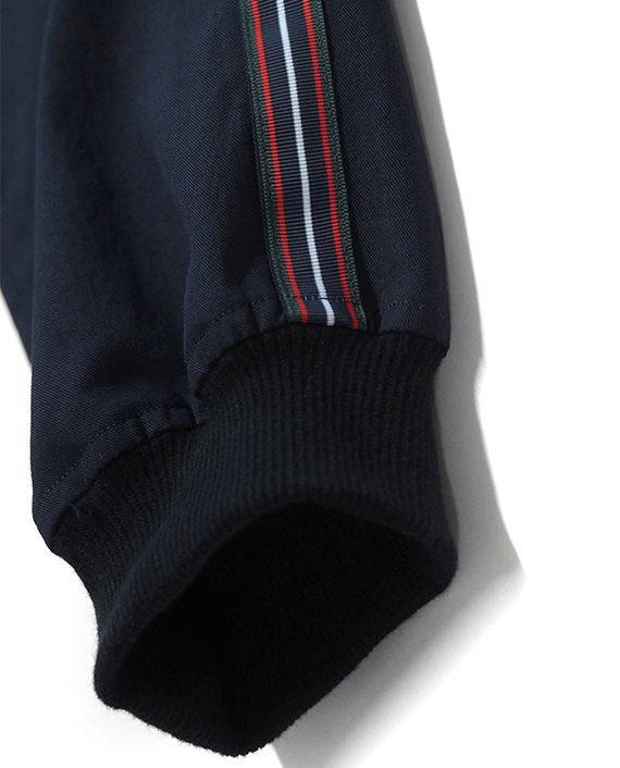 maruページ Buy Marni Fussbett Sabot 'Mazarine Blue' - SBMR000600 P4122