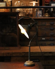 "FARIES" Carved Arm Desk Lamp / AFARIESҥǥ