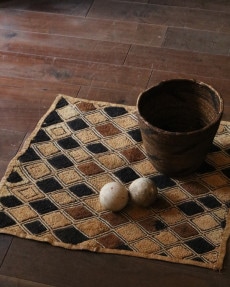 クバ布 KUBA CLOTH：アフリカの民芸 クバクロス