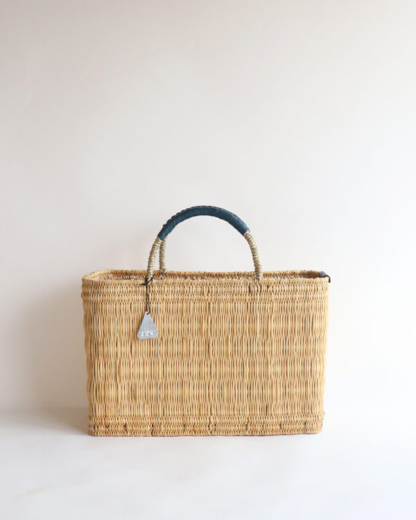 WARANGWAYAN(ワランワヤン) ストローバスケット 四角 深 ブラック M