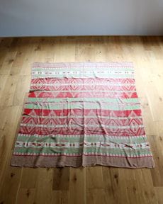 kaito fukui ラグ　ブランケット　NY リバーシブル kaito fukui ラグ ブランケット NY リバーシブル - メルカリ