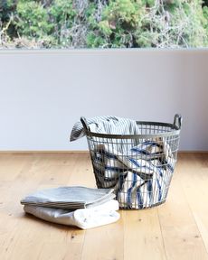 �ե�󥹥������� �ե�����磻�䡼�Х����å�