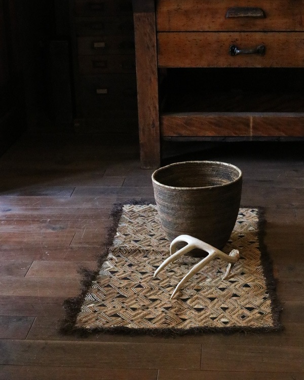 アフリカンテキスタイル クバ布（草ビロード）KF-13