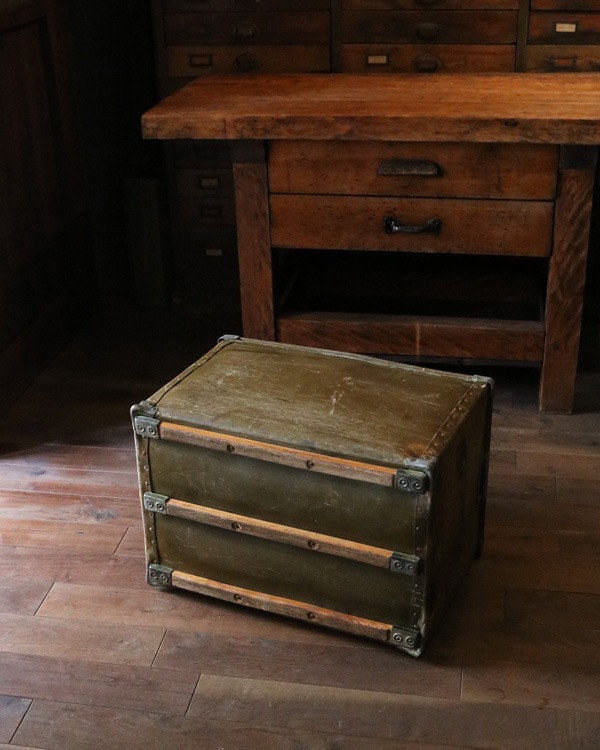 "KENNETT" �ե����С�����ƥʡ�