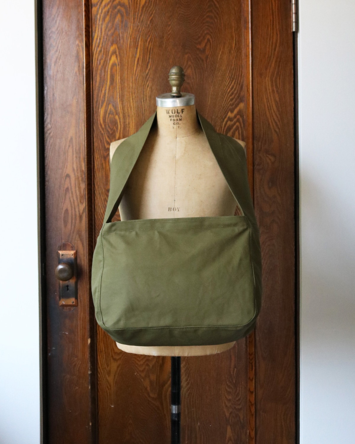 LABOR DAY Newspaper Boy Bag / Khaki