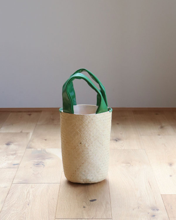 warang wayan(�������) FUTO �饿��׼�Х����å� S ���꡼��