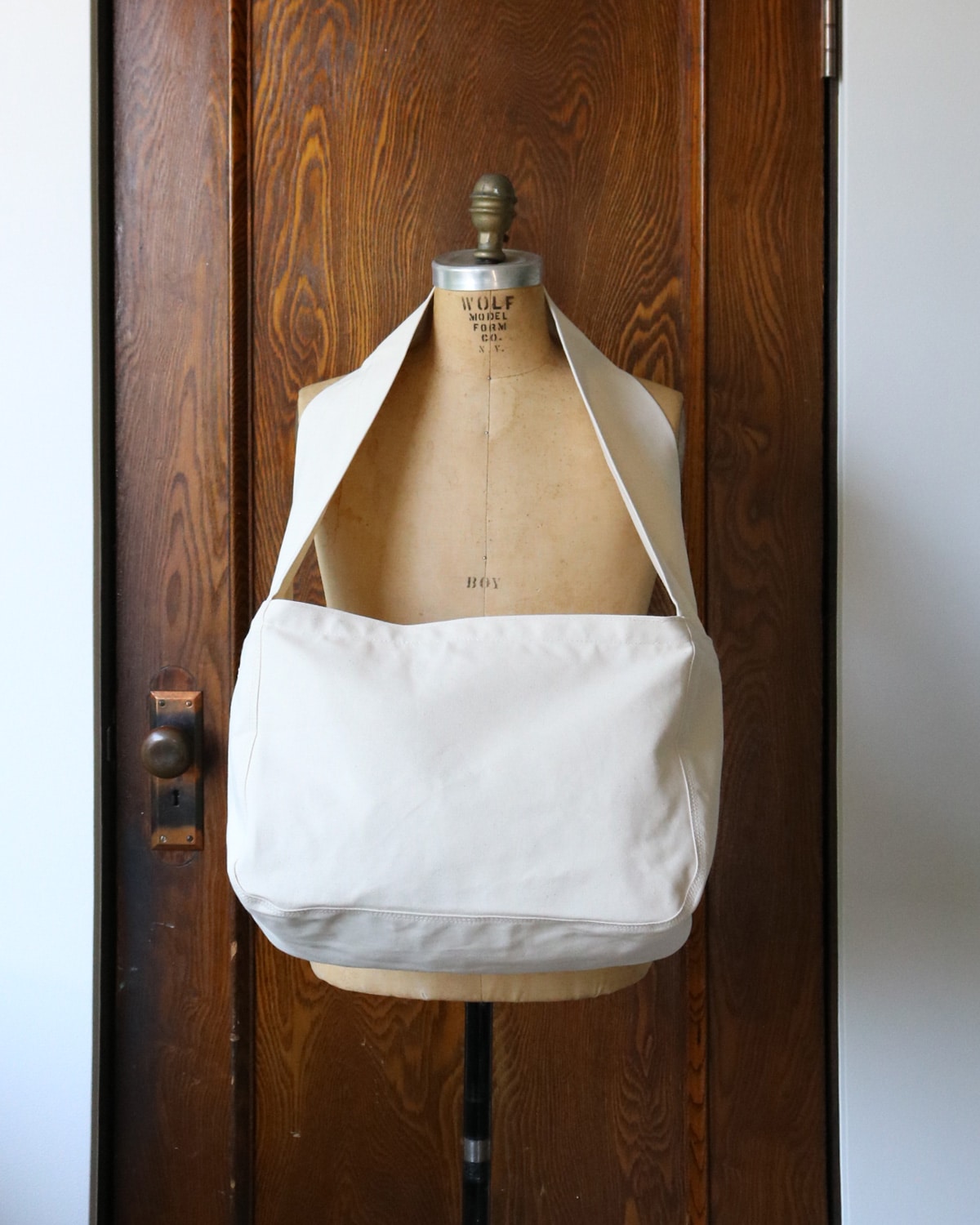 LABOR DAY Newspaper Boy Bag / Natural