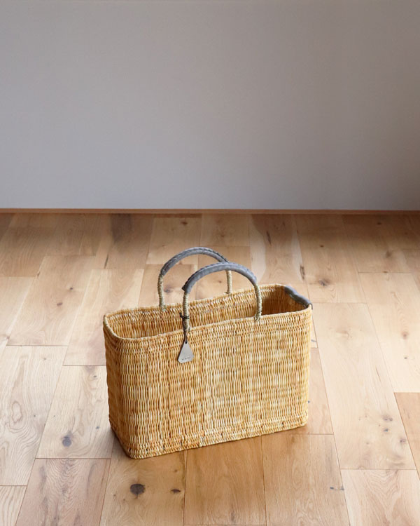 WARANGWAYAN() ȥХå ͳ  饤ȥ졼 M