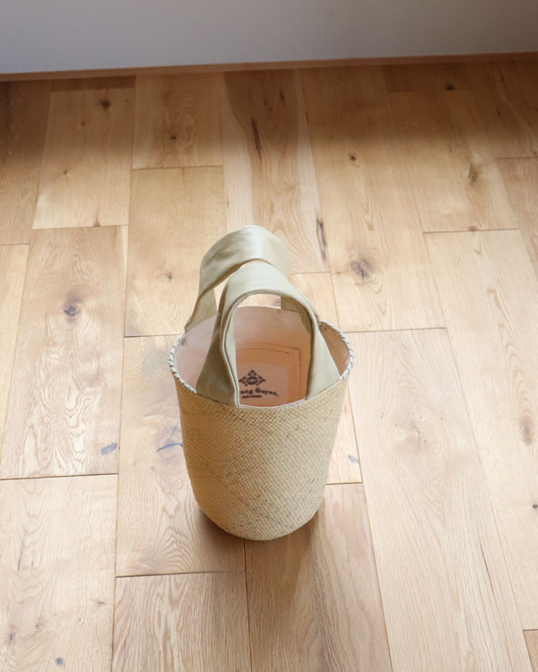 warang wayan(�������) FUTO �饿��׼�Х����å� S ���եۥ磻��