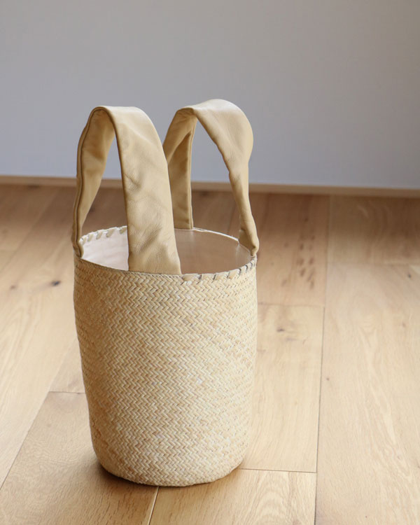 warang wayan(�������) FUTO �饿��׼�Х����å� �١����� S