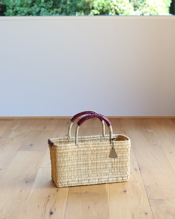 お値下げ中　ワランワヤン　ストローバスケット　浅型S　かごバッグ　ブラウン　新品 WARANGWAYAN(ワランワヤン) ストローバスケット 四角 お値下げ中