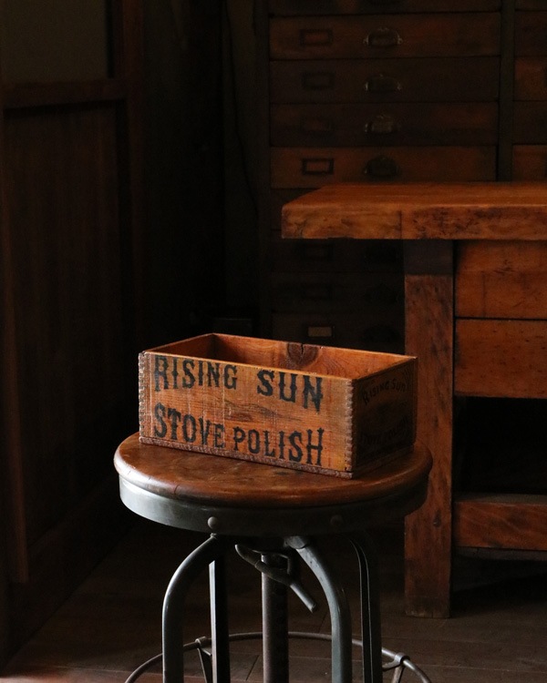 "RISING SUN" ���åɥܥå���