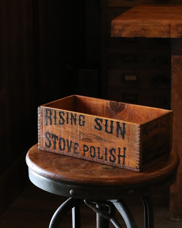 "RISING SUN" ���åɥܥå���