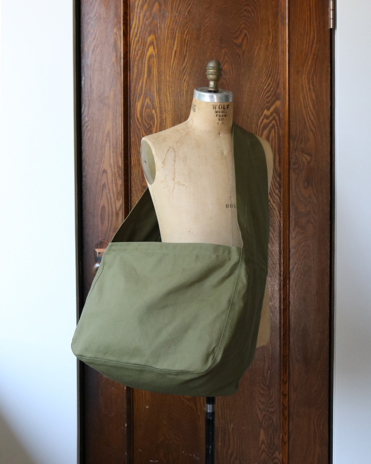 LABOR DAY Newspaper Bag / Khaki