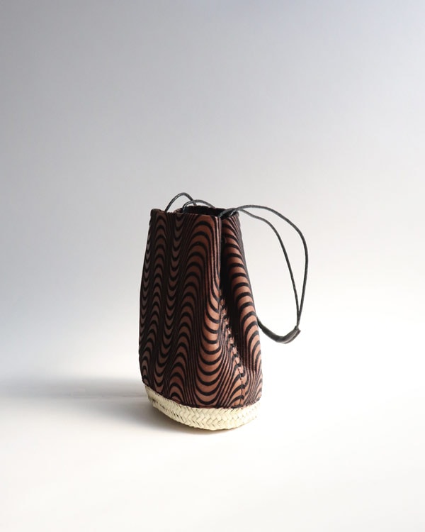 最終値下WARANGWAYANワランワヤンSacNousnous moyen WARANGWAYAN(ワランワヤン) Sac Nousnous moyen(ノスノス