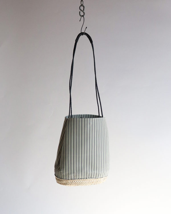 WARANGWAYAN(ワランワヤン) Sac Nousnous moyen(ノスノス ムワイヤン