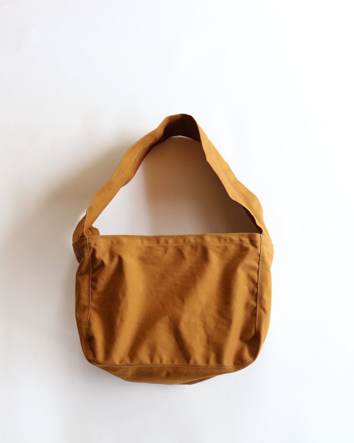 LABOR DAY Newspaper Bag / Camel