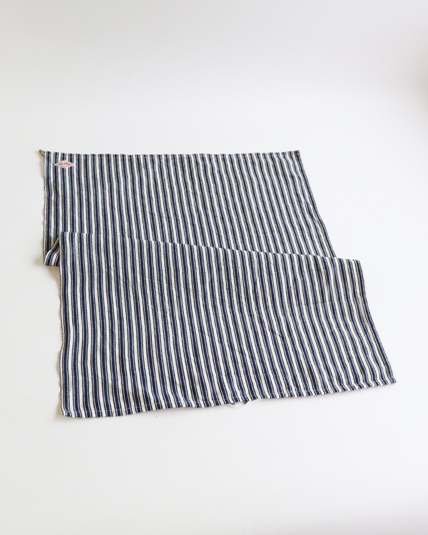 ALDIN(����ǥ���) �ȥ륷��� White��Navy
