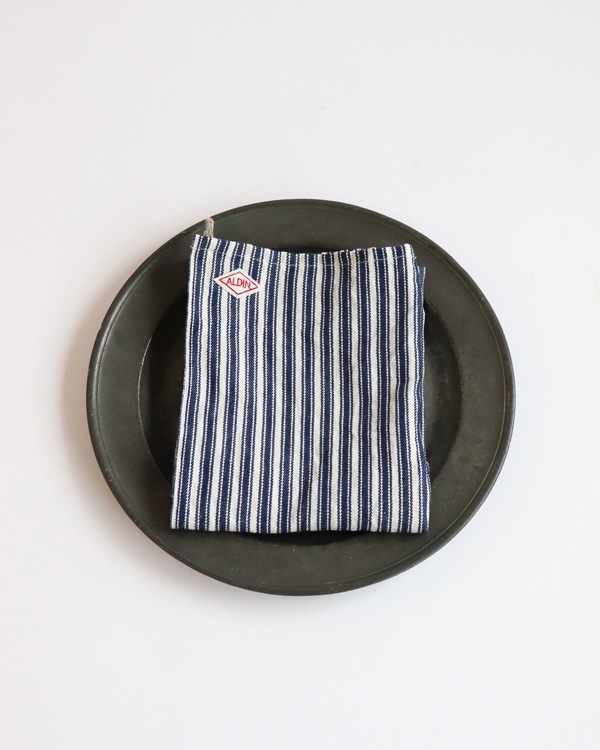 ALDIN(����ǥ���) �ȥ륷��� White��Navy