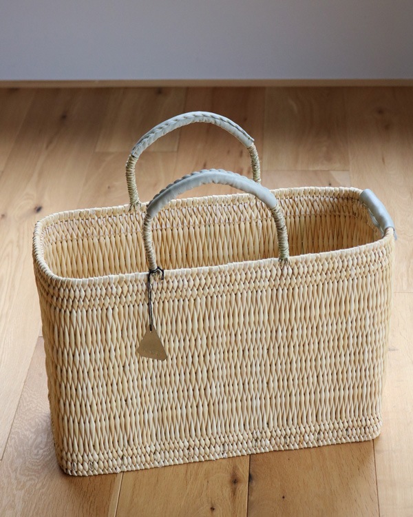 WARANGWAYAN() ȥХå ͳ  饤ȥ졼 M