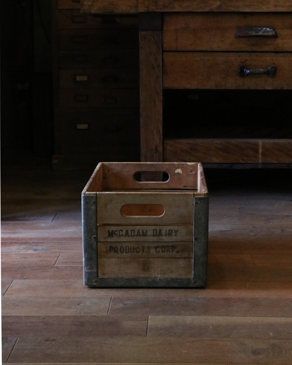 MCDONALD DAIRY.CO ミルククレート　ヴィンテージ　アメリカ Foster Farms milk crate 【for sale】 ミルククレートとは