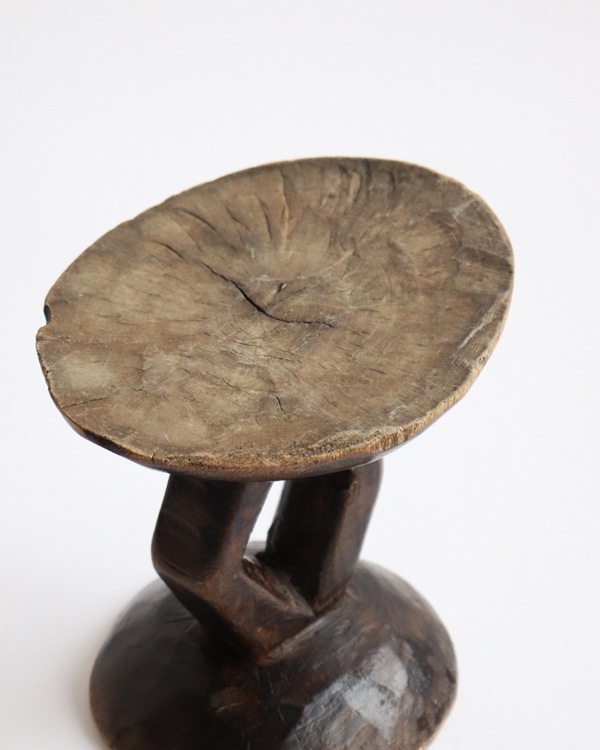 アフリカンスツール(トンガ) D