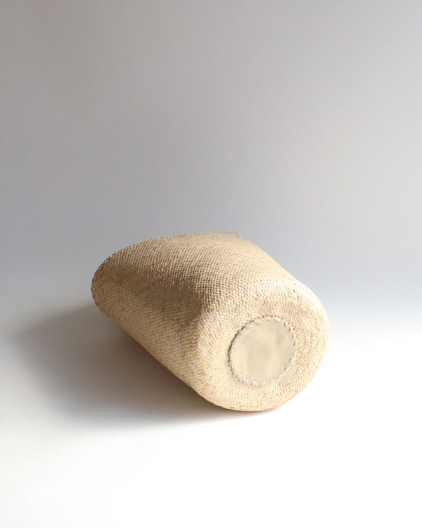 warang wayan(�������) FUTO �饿��׼�Х����å� �١����� M