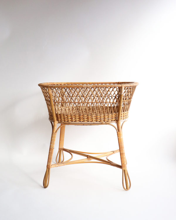 �饿�� æ�ᤫ��������ɥ����� STB-12