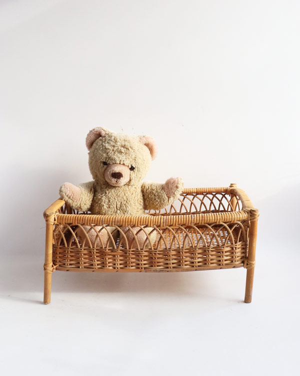 �饿�� æ�ᤫ��������ɥ����� Low