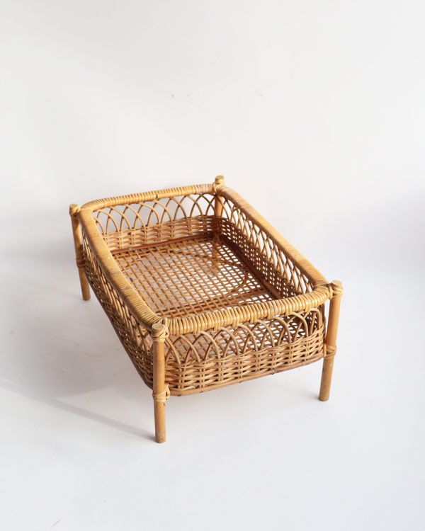 �饿�� æ�ᤫ��������ɥ����� Low