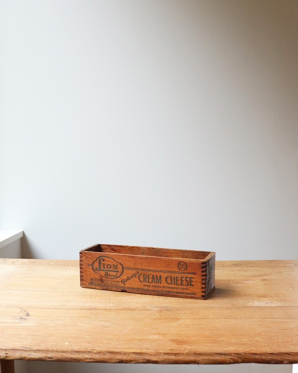 "LION" ֥ɤΥܥå CB-017