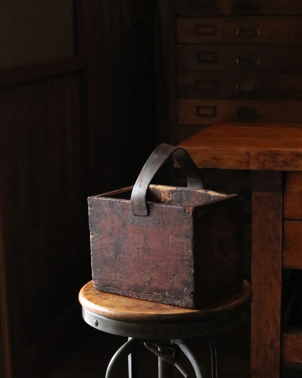 アーリーレザーハンドル ウッドボックス