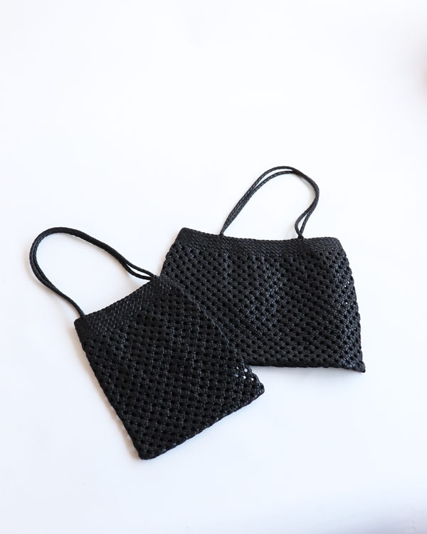 ワランワヤン　warangwayang レザーメッシュバッグ Sサイズ　黒 WARANGWAYAN(ワランワヤン) Sac Nousnous Petite(ノスノス プチ