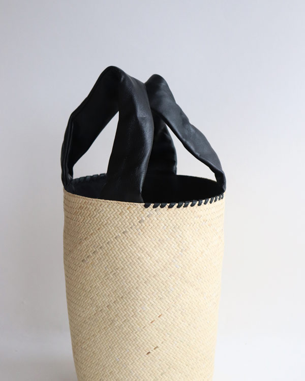 warang wayan(�������) FUTO �饿��׼�Х����å� �֥�å� L