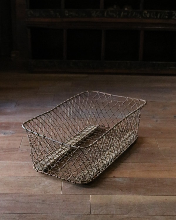 インダストリアルワイヤーバスケット B