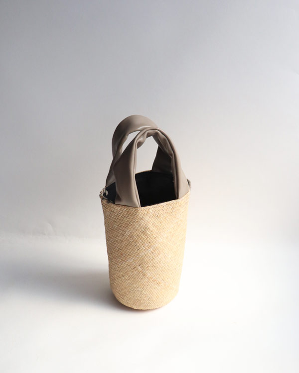 warang wayan(�������) FUTO �饿��׼�Х����å� ���졼�١����� S