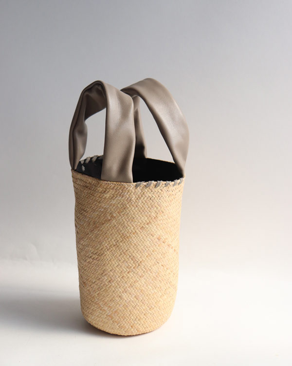 warang wayan(�������) FUTO �饿��׼�Х����å� ���졼�١����� S