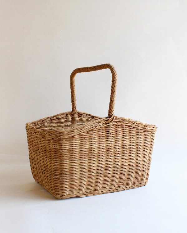 ラタン　ワンハンドル　オーバルバスケット　(B) かご・バスケット・雑貨 - menui | 【ラタン ワンハンドル