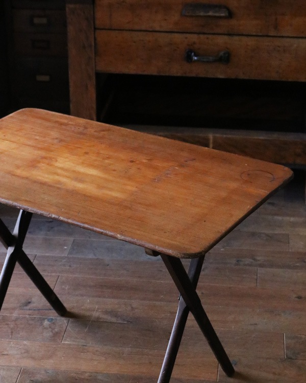 フォールディングソーイングテーブル [生活雑貨とアンティークの