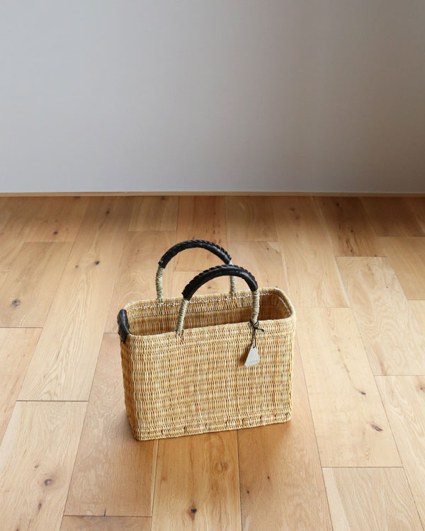 warang wayan ワランワヤン ストロー深型Mブラック warang wayan ストローかごバッグ 深型 黒 ｜くらすこと公式オンライン