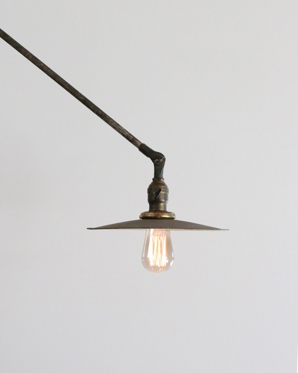 O.C.WHITE社ウォールランプ