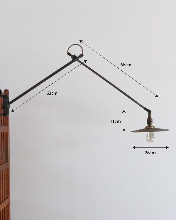 O.C.WHITE社ウォールランプ