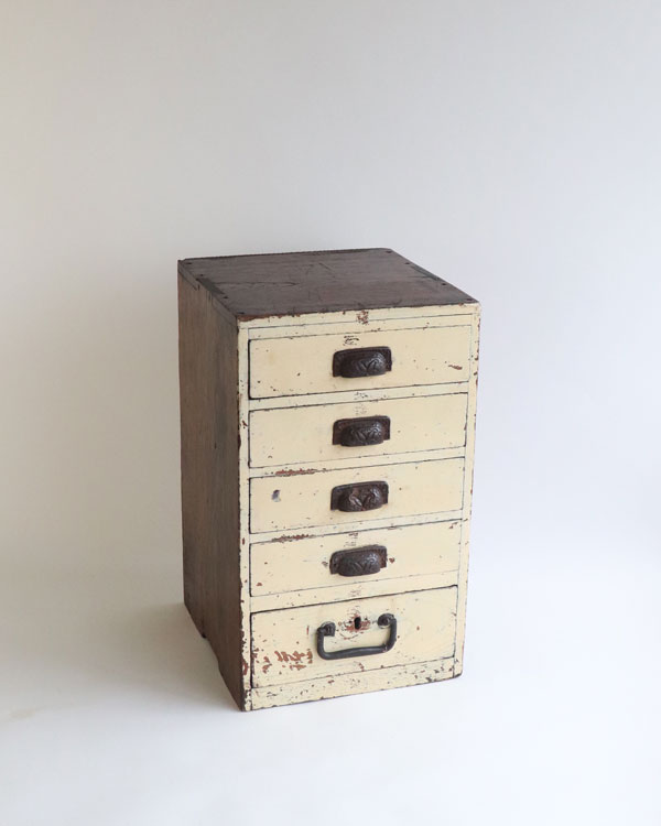 �����������Ф� DRW-01